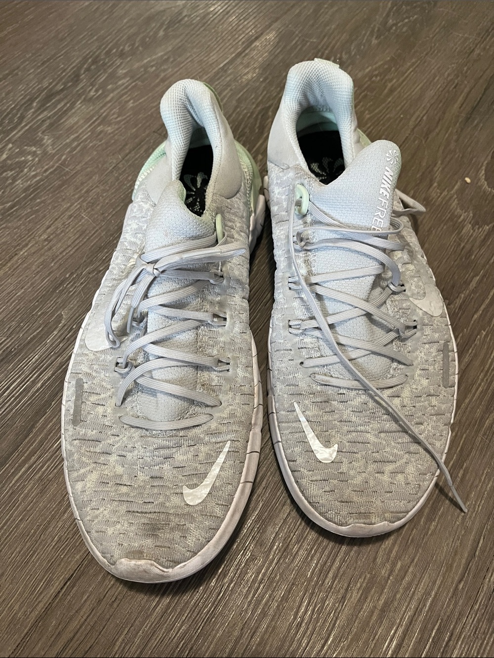 Nike Women's Light Gray and White Running Sneakers